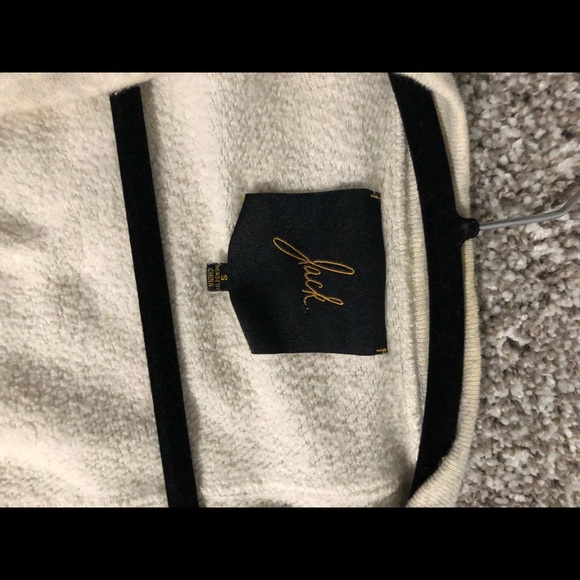 Sweater - Picture 3 of 4